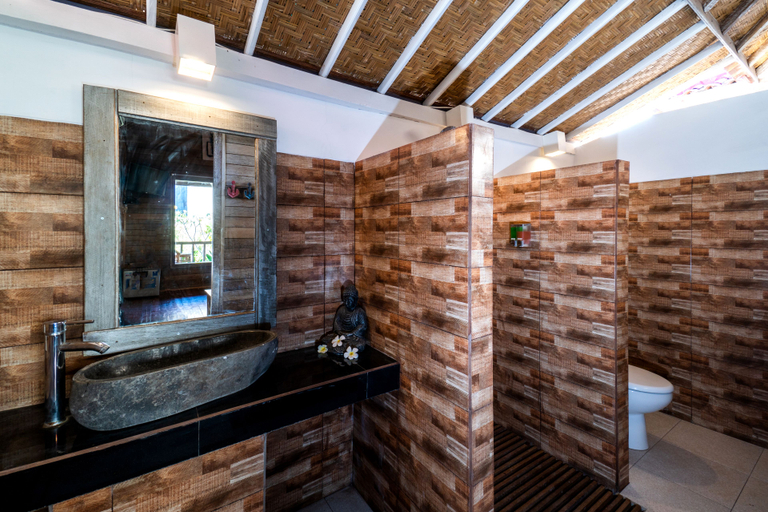 Bathroom 3, The Canda Villas, Klungkung