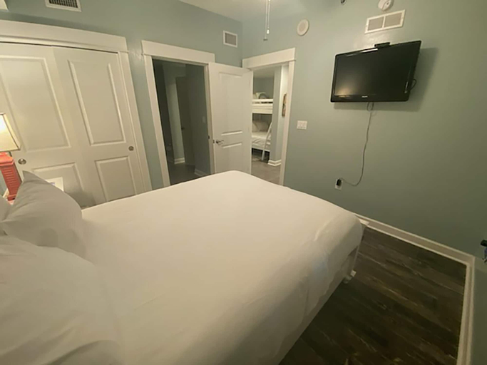 Bedroom 3, Grand Panama 1-608, Bay