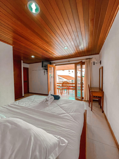 Others 3, Arbiru Beach Resort, Dili