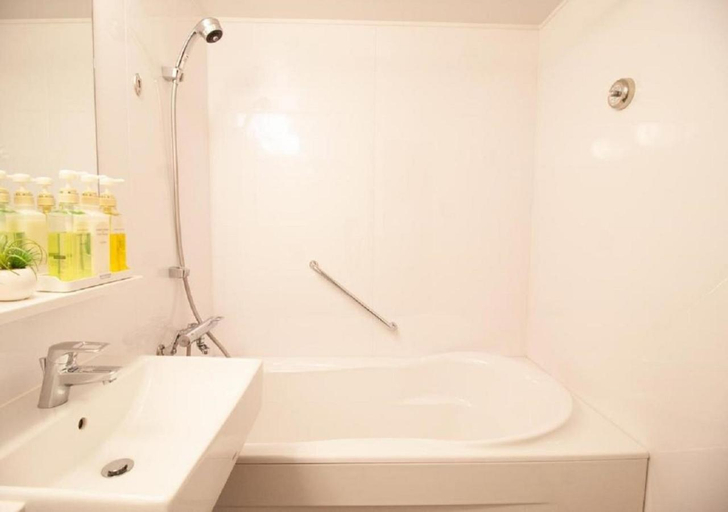 Bathroom 1