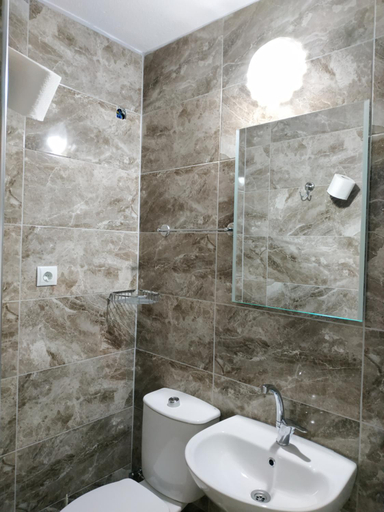 Bathroom 5, Zeytinada Pansiyon ve Gozleme, Gazipaşa