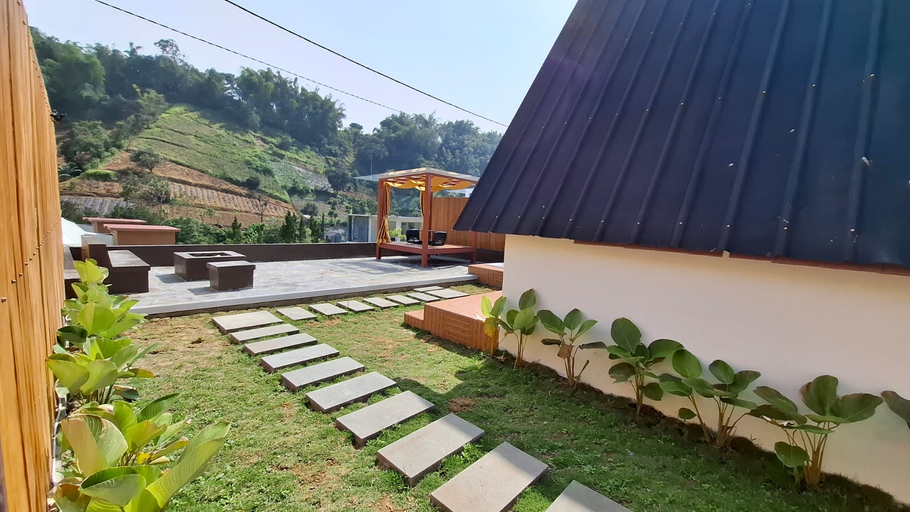 Exterior & Views 3, Heavenly 1 - Triangle Glamping, Bandung