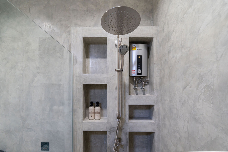 Bathroom 4, Balinese-Style 2BR Pool Villa Aemy, Pulau Phuket