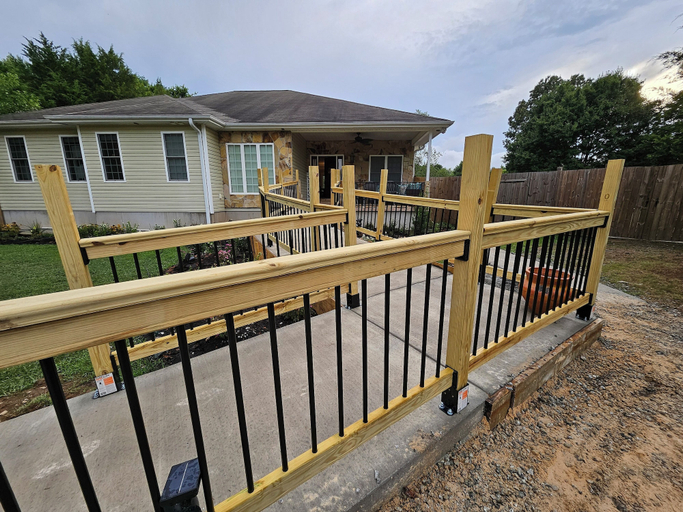Exterior & Views 2, Heated Pool King Bed Jacuzzi Bath Arcade, Forsyth