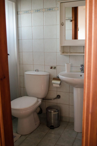 Bathroom 2, Sarris House, Crete