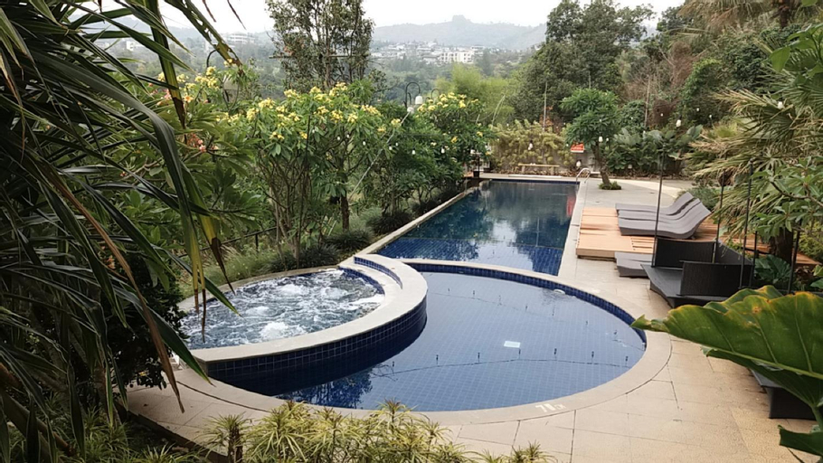 Swimming Pool 10