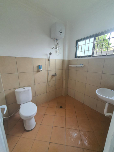 Bathroom 3