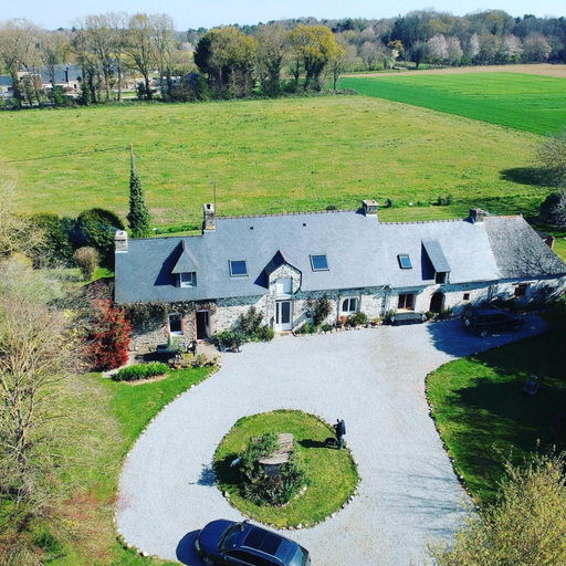 Exterior view 5, La Ville de Mainguy, Morbihan