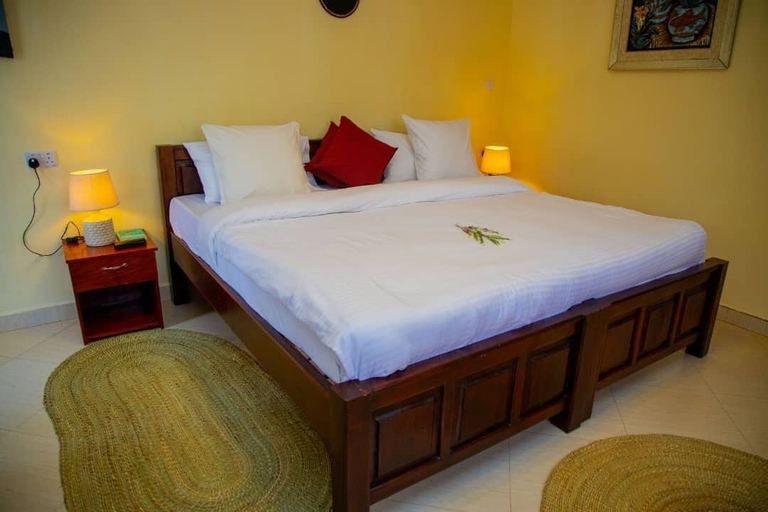 Bedroom 2, Helens Luxury Resort, Karatu
