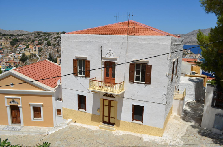 Others 4, Villa Pavlos, South Aegean