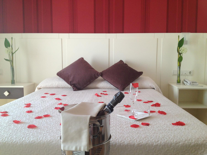 Bedroom 2, Hotel la Bastida, Toledo