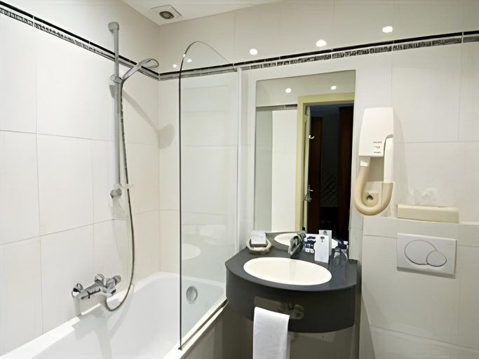 Bathroom 3, Hotel Monsieur Ernest, West-Vlaanderen