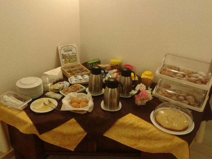 Food & Drinks 3, Villa Musica, Lecce
