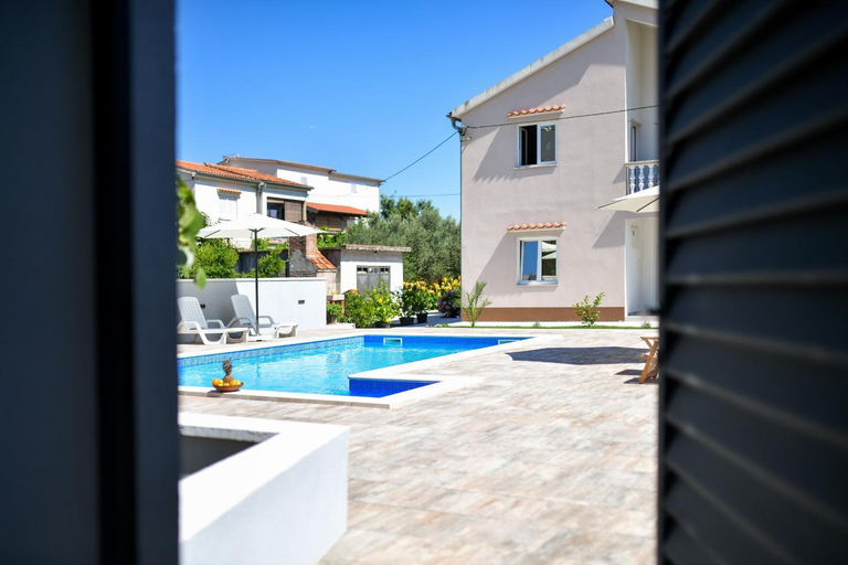 Others 4, Pool house LUKA, Zadar