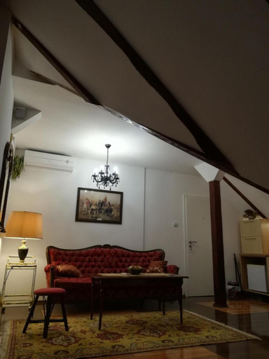 Others 5, Vila Kraljica Vrdnik, Irig
