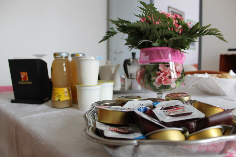 Food & Drinks 2, B&B Is Janas E5391, Oristano