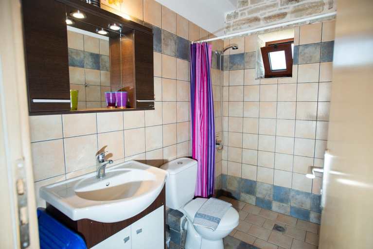 Bathroom 4, Sivas Apartments-Studios,Sigelakis with very nice view, Faistos