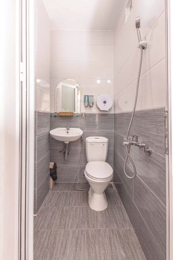 Bathroom 3, Quy Hoa Hotel, Đà Lạt
