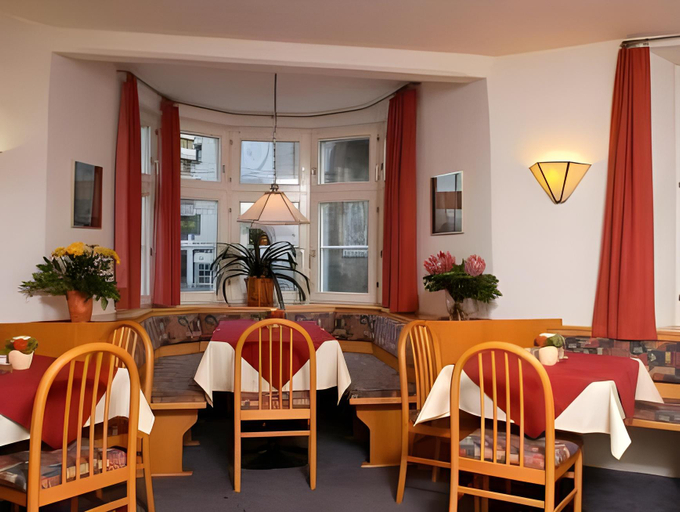 Food & Drinks 4, Hotel Goldene Krone Innsbruck, Innsbruck