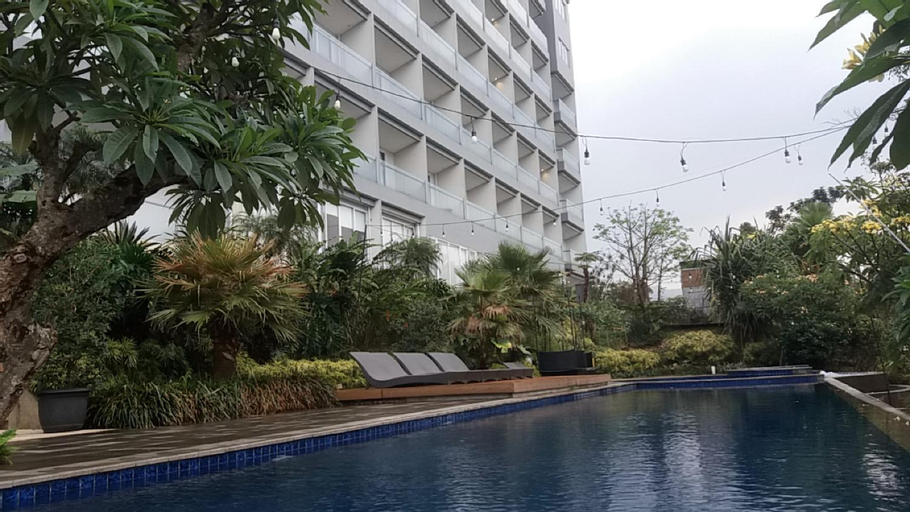 Swimming Pool 6