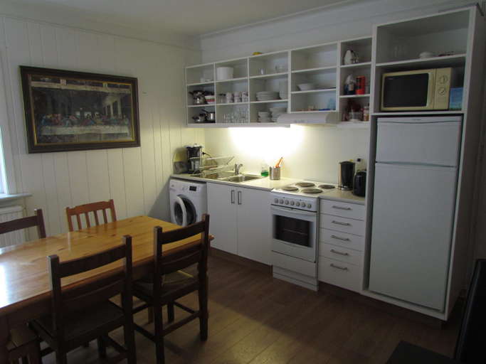 Others 3, Guesthouse Sunnuholl, Vestmannaeyjar