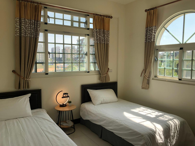 Bedroom 5
