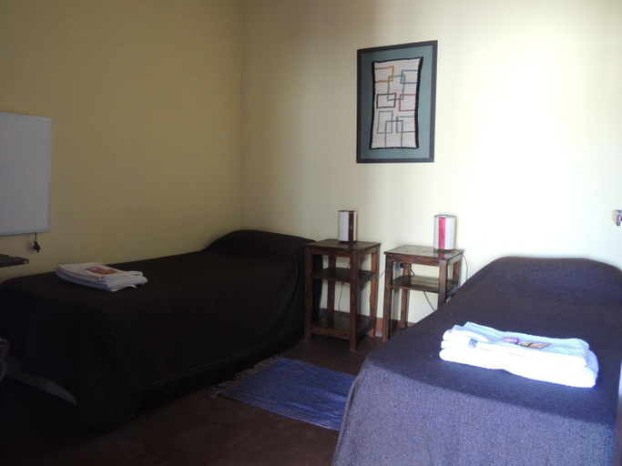 Bedroom 2, El Rancho de Manolo, Molinos
