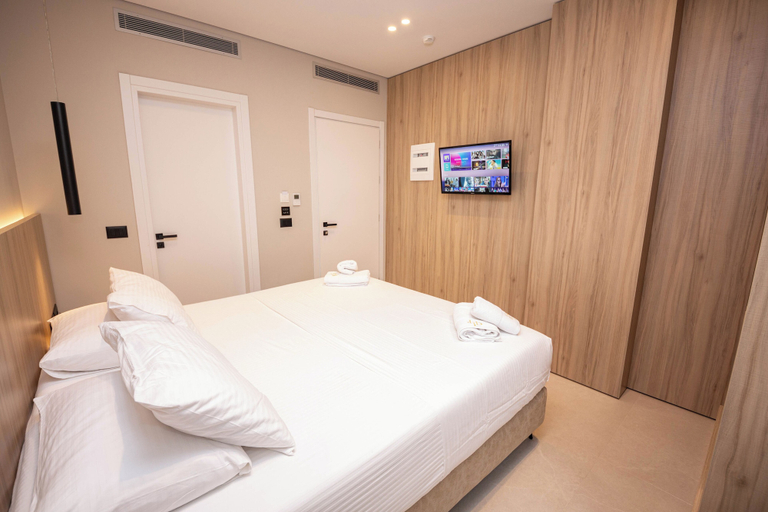 Bedroom 3, Hotel Portanova, Sarandës