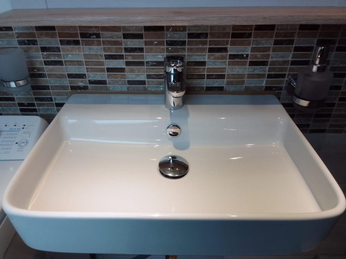 Bathroom 5, SchlafHutte, Segeberg