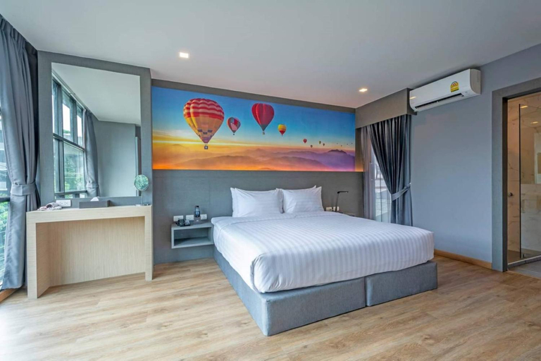 Bedroom 12