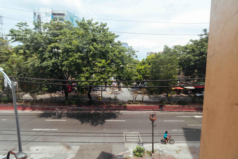 Others 4, RedDoorz near Quirino Station Manila, Manila City