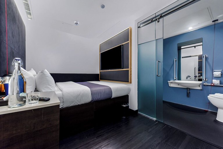 Bathroom 5, The Z Hotel Holborn, London
