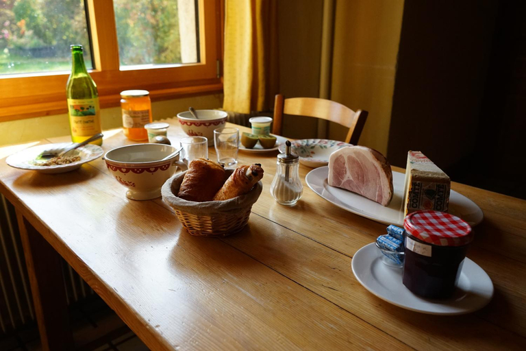 Others 2, Auberge de la Perdrix, Doubs