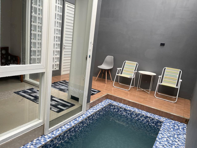 Villa Golden Village A25, Batu