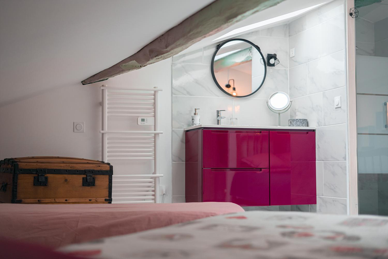 Bedroom 2, Ce Petit Chemin, Rhône