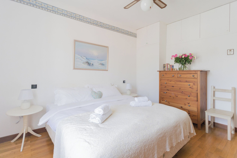 Bedroom 2, Vacation Family Home in Tremezzo by Rent all Como, Como