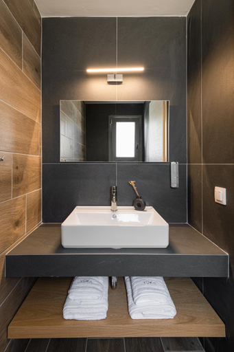 Bathroom 3, Yuka Villas Collection, East Macedonia and Thrace