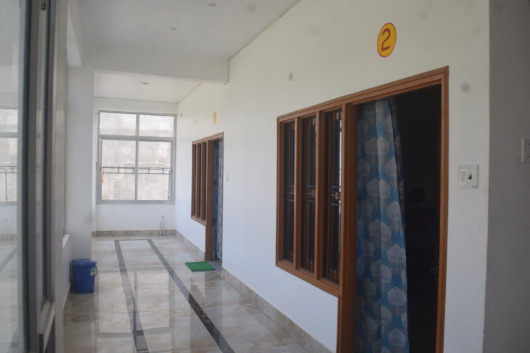 Others 4, Amrit Palace, Faizabad