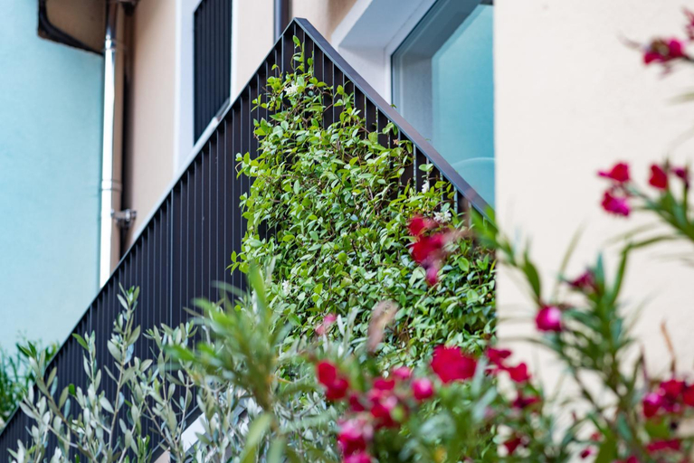 Others 4, Villa Jasmine, Bolzano