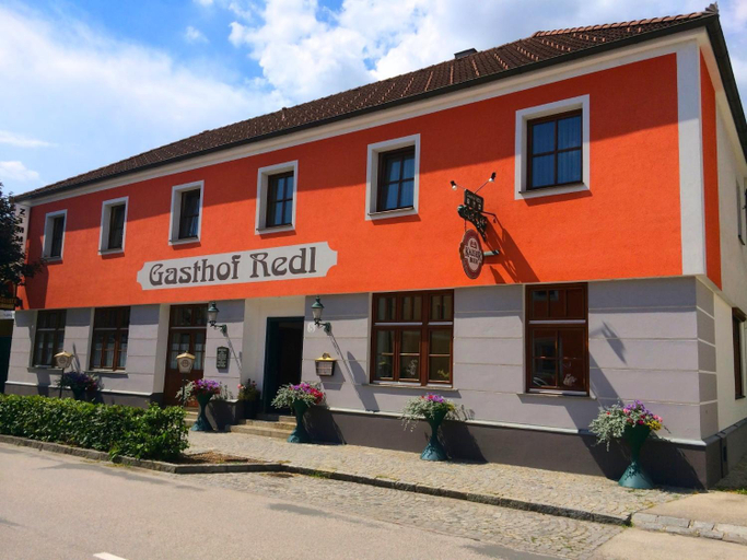 Others 5, Gasthof Redl, Amstetten