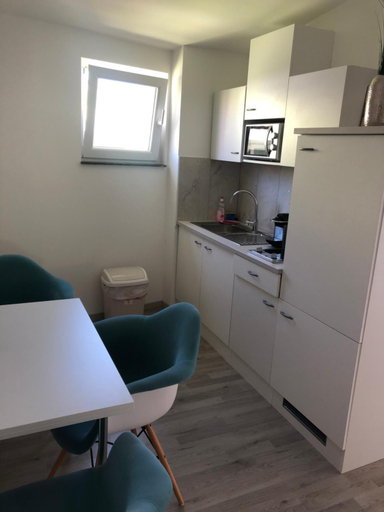 Others 3, MK Apartments, Medulin