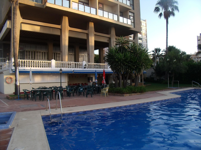 Exterior & Views 2, Apartamentos Puerto Marina, Málaga
