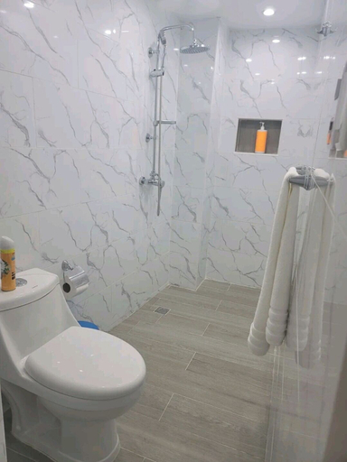 Bathroom 4, Obynb premium, Distrito Nacional