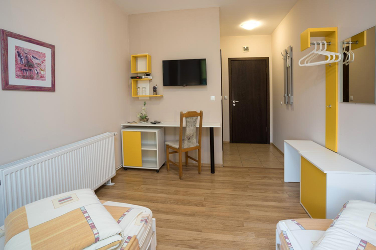 Bedroom 2, Hanovete Hotel, Shumen