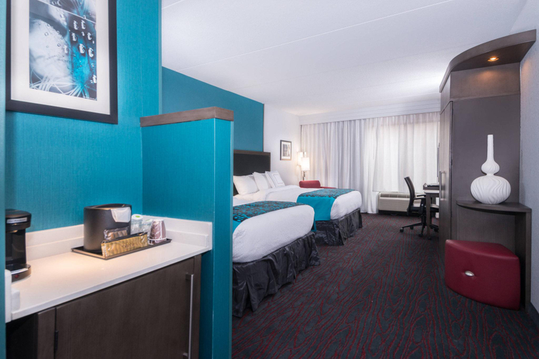 Bedroom 3, Courtyard by Marriott Wilmington Downtown/Historic District, New Hanover