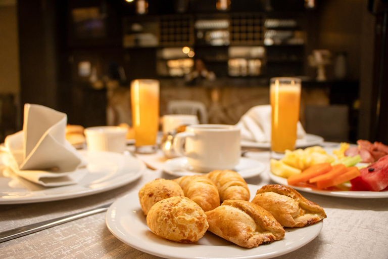 Food & Drinks 5, Gran Hotel Toloma, Cercado