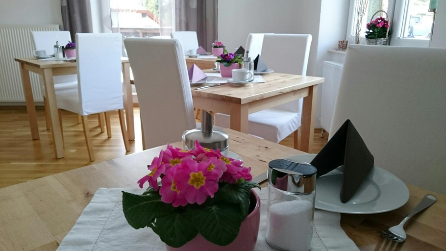 Food & Drinks 2, Landhaus Semmering, Neunkirchen