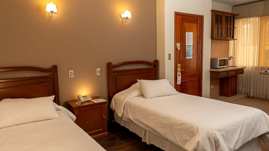 Bedroom 2, Gran Hotel Toloma, Cercado