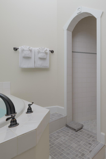 Bathroom 3, Arch Cape Inn and Retreat, Clatsop