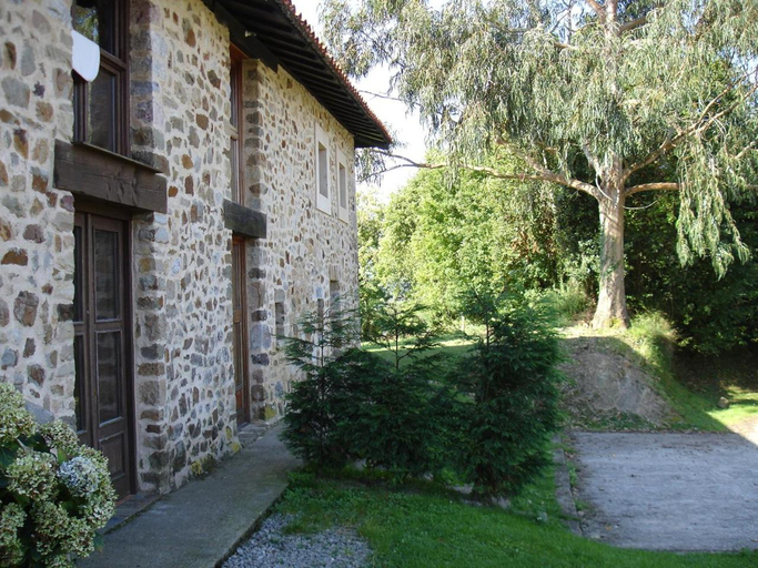 Others 4, Casa de Aldea Casina del Naranjo, Asturias